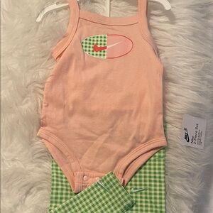 Girls Baby 6 months Nike 2 piece Set